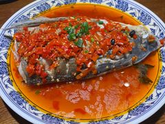 剁椒蒸大鱼头-八碗湘长沙市井菜(坡子街店)