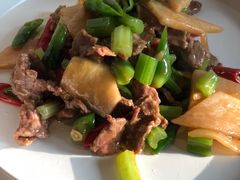 酸萝卜炒牛肉-日上三甘(三里屯店)