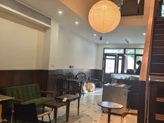 -HOLIDAY休日(后田垟巷店)