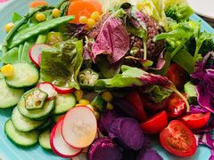 -Rabbit Cafe私房西餐甜点咖啡(栖霞路店)