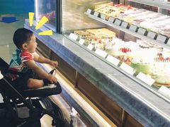 面包甜点陈列柜-布歌东京(金融街购物中心店)