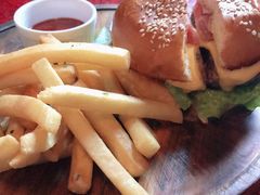 -羽深肉铺 Steak & Wine