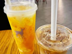 -瑞幸咖啡(大都会东方广场店)