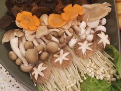 -椰子营·椰子鸡火锅(万象里店)