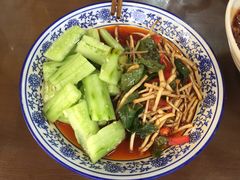 -杨三娘跷脚牛肉(羊子山西路店)