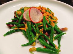 鸡枞菌炒童子黄瓜-辛香汇·现炒川菜(淮海路百盛店)