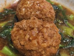 季市肉圆-老季市·三代非遗传承·地标美食老汁鸡(工农路店)