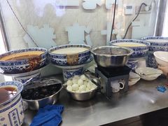 -何老二卤汁凉粉