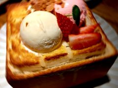 -蜜桃餐厅·伴山(湖滨商业街店)