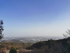 -鬼笑石后山停车场