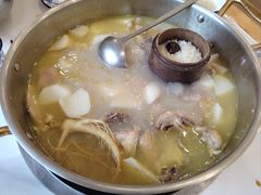 -朴小妹人参鸡汤火锅(长白山万达店)