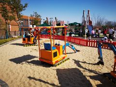 -季高兔窝窝亲子园(上海薰衣草公园店)