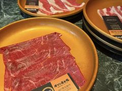 -牛YO寿喜烧·铁板烧和牛火锅自助(市府恒隆店)