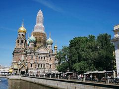 -滴血救世主教堂