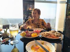 -唐拉雅秀酒店-西锦汇空中BBQ·思创餐厅