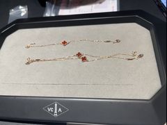 -梵克雅宝(国贸商城店)