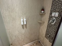 -北京金龙潭御瑞酒店(花园桥地铁站店)