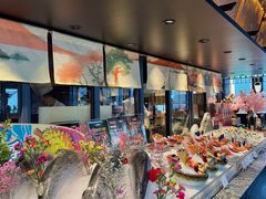 -雍容荟帝王蟹活龙虾展台自助(IFS黑金店)