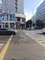 -蓝调造型·烫发·染发