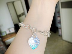 -Tiffany & Co.蒂芙尼
(广州太古汇店)