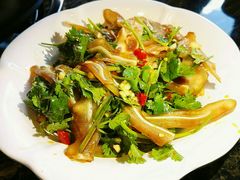 -菌海森林·非遗野生菌火锅(西山区滇池路摩根道店)