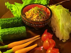 傣族生菜包肉-花马天堂云南餐厅 Lost Heaven(高邮路店)