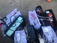 -文艺复兴百货(米兰大教堂广场店)