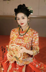 -莫小姐婚纱