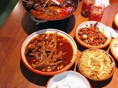 -老闵田螺馆·南昌市井菜·特色小吃(总店)