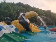 -热带风暴水上乐园