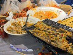 -肥肥虾庄·金牌油焖大虾(汉口城市广场店)