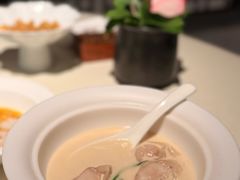 -成隆行·蟹王府(淮海店)