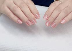 -UU·NAIL美甲美睫專門店