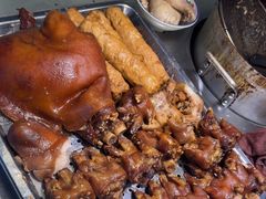 -明姨仔潮汕美食·碳炉猪脚·汕尾牛腩饭·起片鸡煲(起义路店)