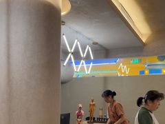-灸春堂·艾灸·痛症·整脊连锁(之江银泰店)