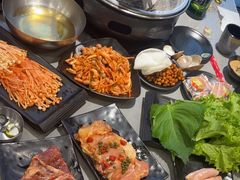 -啊美丽炭火烤肉(滑翔一店)