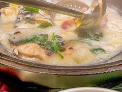 -陈大锅·岳阳鱼馆·地道岳阳菜(美食街店)