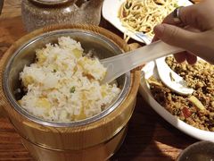 -滇香肴·云南菜蒸汽石锅鱼(云南北路店)
