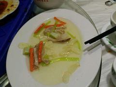 -南渝食府.墨脱石锅松茸鸡