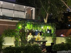 -洛缦音乐餐厅(工业展览馆万象城店)
