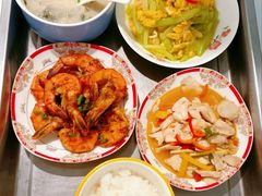 -悦芽照护月嫂+育儿嫂(杭州店)