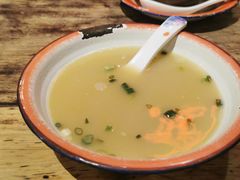 -饭粑跎老重庆蹄花·非遗地标菜(较场口店)