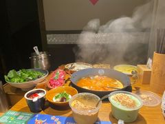 -贵厨酸汤牛肉(小十字店)