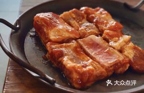 Honey Glazed Spanish Pork Ribs
