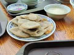 老北京炸灌肠-门框胡同百年卤煮(新街口店)