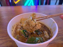 -八一路好吃街(雨田商务大厦店)