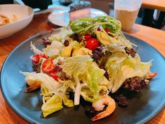 鲜虾沙拉-麦田工坊(月湖店)
