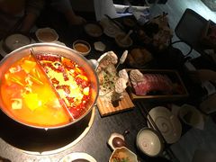 -湊湊火锅·茶憩(新中关购物中心店)