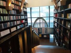 店内环境-钟书阁(松江泰晤士小镇店)