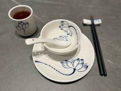 餐具摆设-俏立方·15年新楚菜